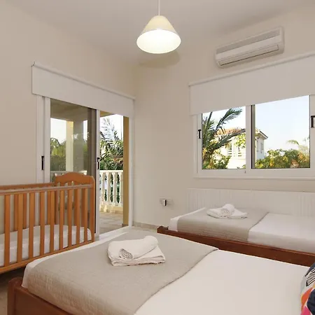 Villa Cleopatra Agia Napa