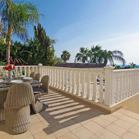 Cleopatra Villa